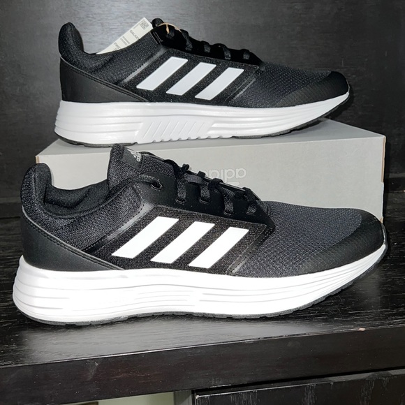 Adidas GALAXY 5 Mens SHOES Sz 13 - Picture 1 of 6